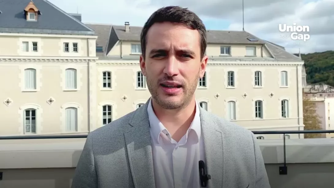 Elie expliquant la première année de médecine potentielle